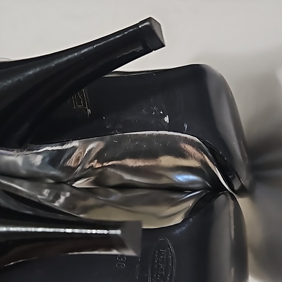 Furla heels. - Picture 8 of 8